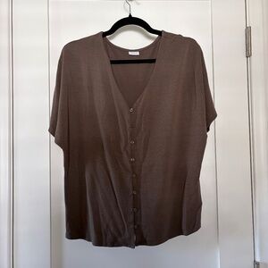 Button down V-neck top